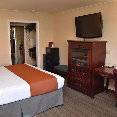Dynasty Suites Redlands Cameră foto